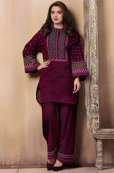 KP015- WINTER Laj wanti 2Pc Embroidered Linen Suite With Fully Embroidered trouser & Patches