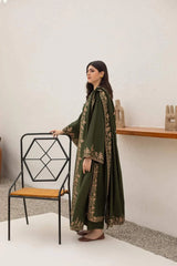 Agha Noor - Winter 3PC Dhanak Embroidered Suit - kp624