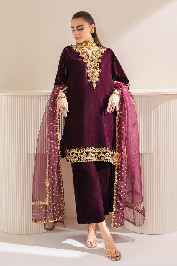 Baroque Embroidered Velvet 3piece suit - 33032
