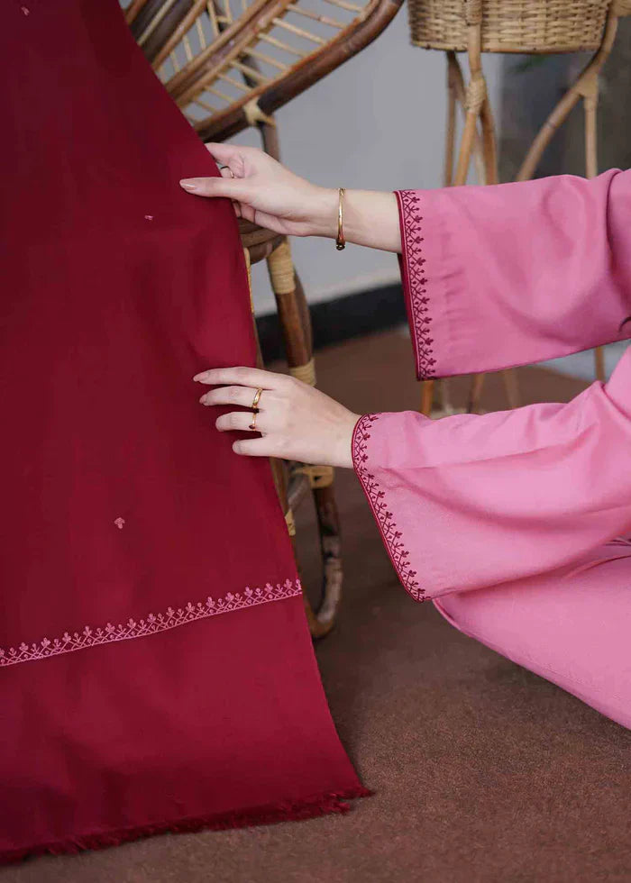 KP502-WINTER 3PC Dhanak suit with Embroidered Shawll