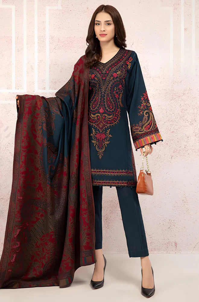 kp582-Winter 3PC Khaddar Embroidered Suit with Printed Wool Shawll