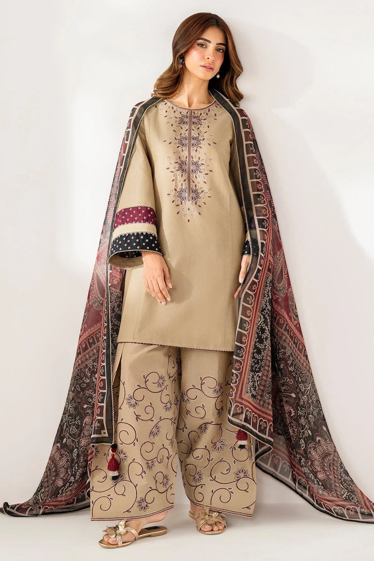 Jazmin - Winter 3PC Dhanak Embroidered Suit - kp3361