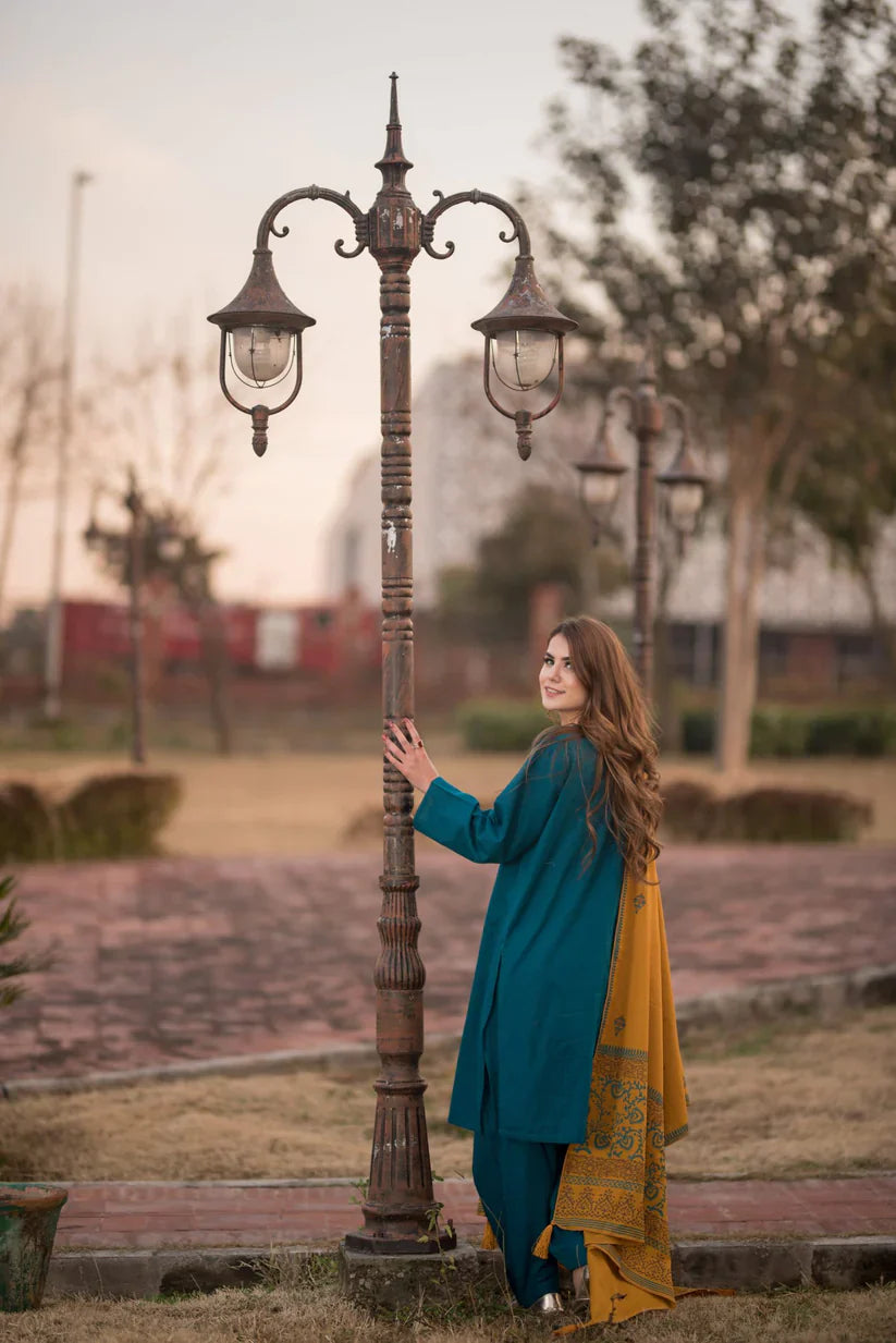 KP554- WINTER 3 Piece Dhanak Suit with digital printed wool shawll